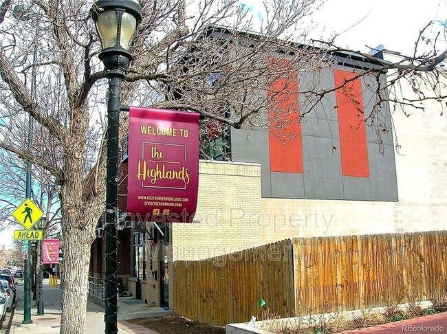 Building Photo - 3420 W 32nd Ave