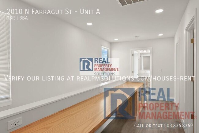 Building Photo - 2010 N Farragut St