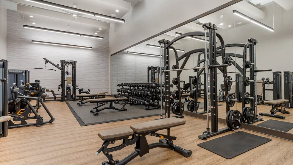 Building Photo - 444 Washington Blvd