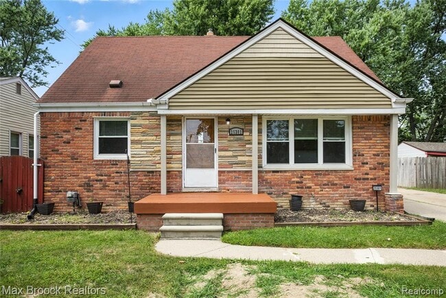 Building Photo - 25301 Ford St