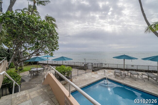 Building Photo - RARELY AVAILABLE FULLY FURNISHED CORAL STRAND CONDO IN WAIKIKI 1BR/1BA/1PKG