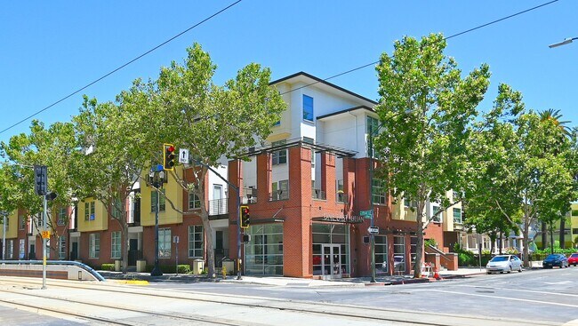 Primary Photo - COMING SOON $2,650- CUTEST CONDO IN DOWNTO...