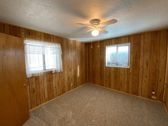 Building Photo - 3 Bedroom Single Story Home Available Near Eubank Blvd NE & Indian School Rd NE!