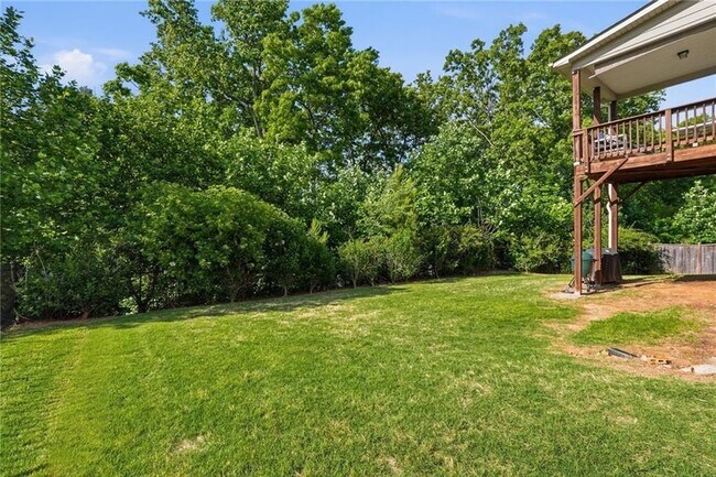 Building Photo - 51 Water Oak Dr