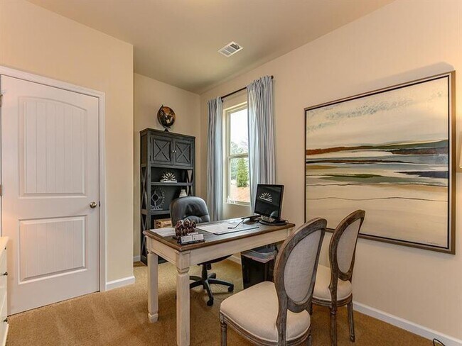 Building Photo - 151 Centennial Ridge Dr