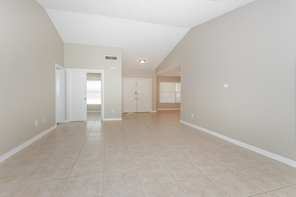 Building Photo - 12463 Sawgrass Ct