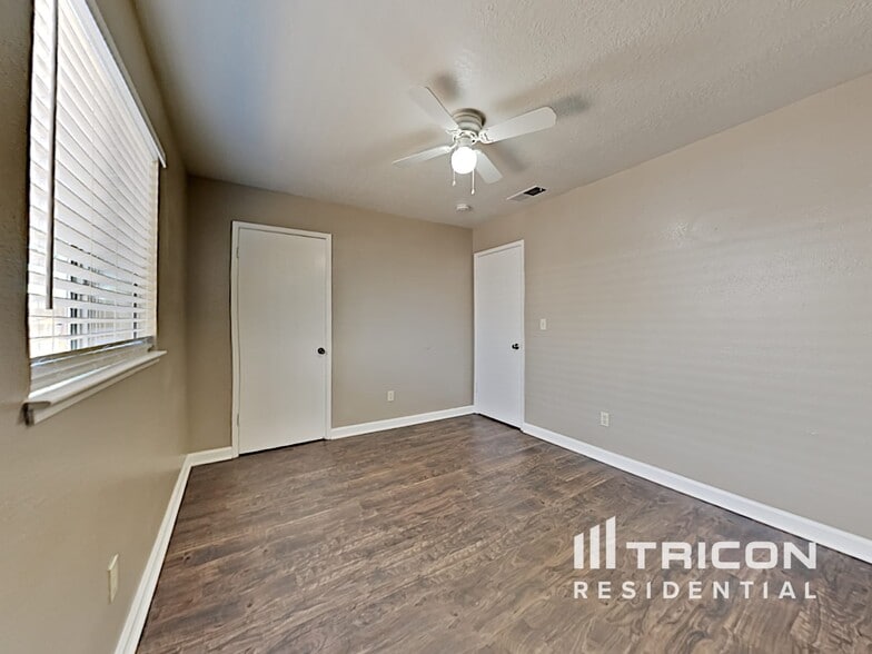 Building Photo - 515 Tisdell Dr