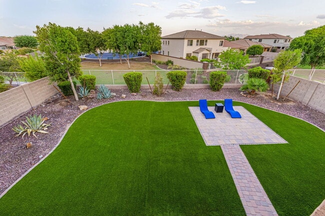 Building Photo - 5211 N 193rd Ave