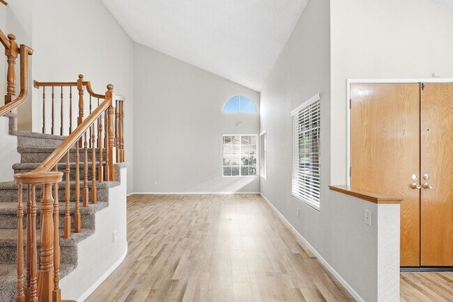 Building Photo - 3353 Silvertip Rd