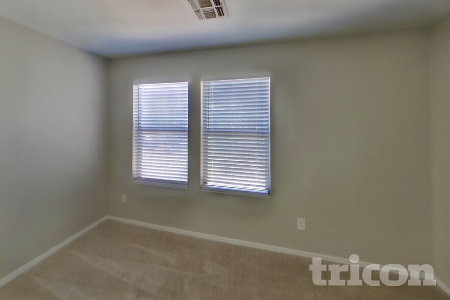 Building Photo - 2626 W Spencer Run