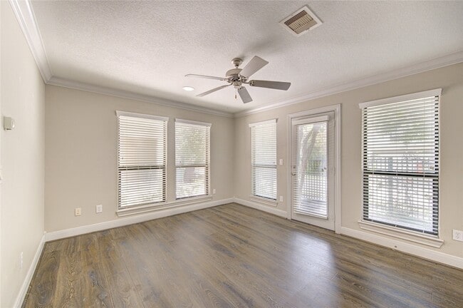 Building Photo - 1706 McDonald St