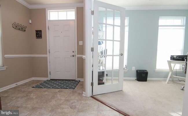 Primary Photo - 7548 Honey Locust Ln