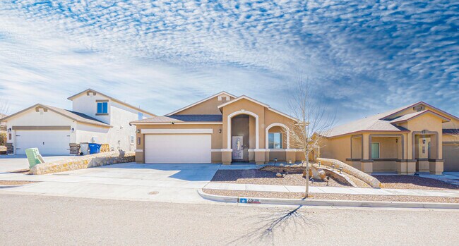 Building Photo - 7508 Wolf Creek Dr