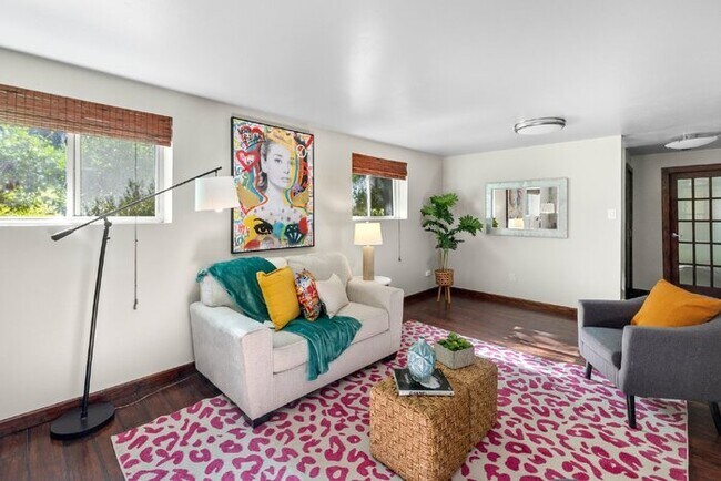 Building Photo - Spacious 5 Bedroom Home in Midlothian - $2,800/mo