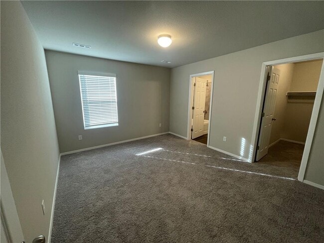 Building Photo - 2705 Bauer St