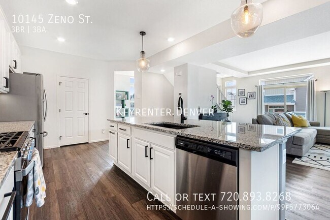 Building Photo - Modern Elegance Meets Comfort: 3BR/2.5BA H...