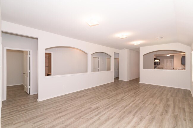 Building Photo - 24247 San Marzano Ct