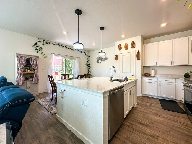 Building Photo - 9049 Bondcliff Ln