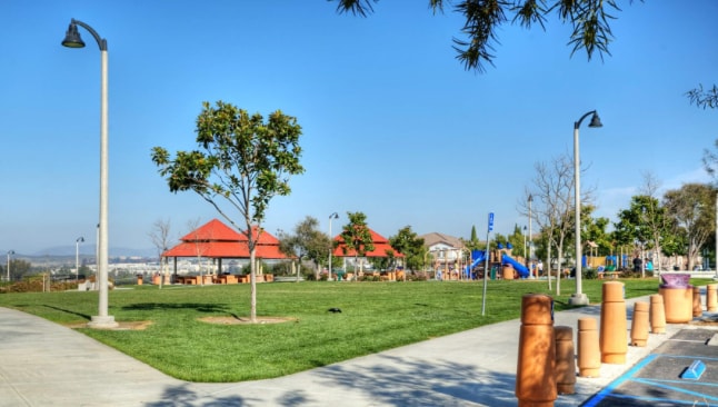 Aviar Park - 1736 Bluebird Ln