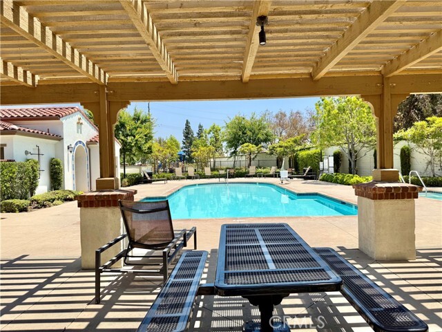 Building Photo - 2462 Sanabria Ln