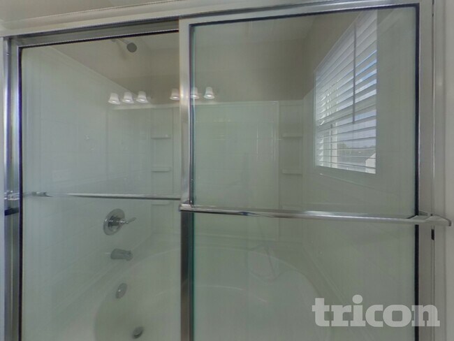 Building Photo - 1090 Heart Pine Dr