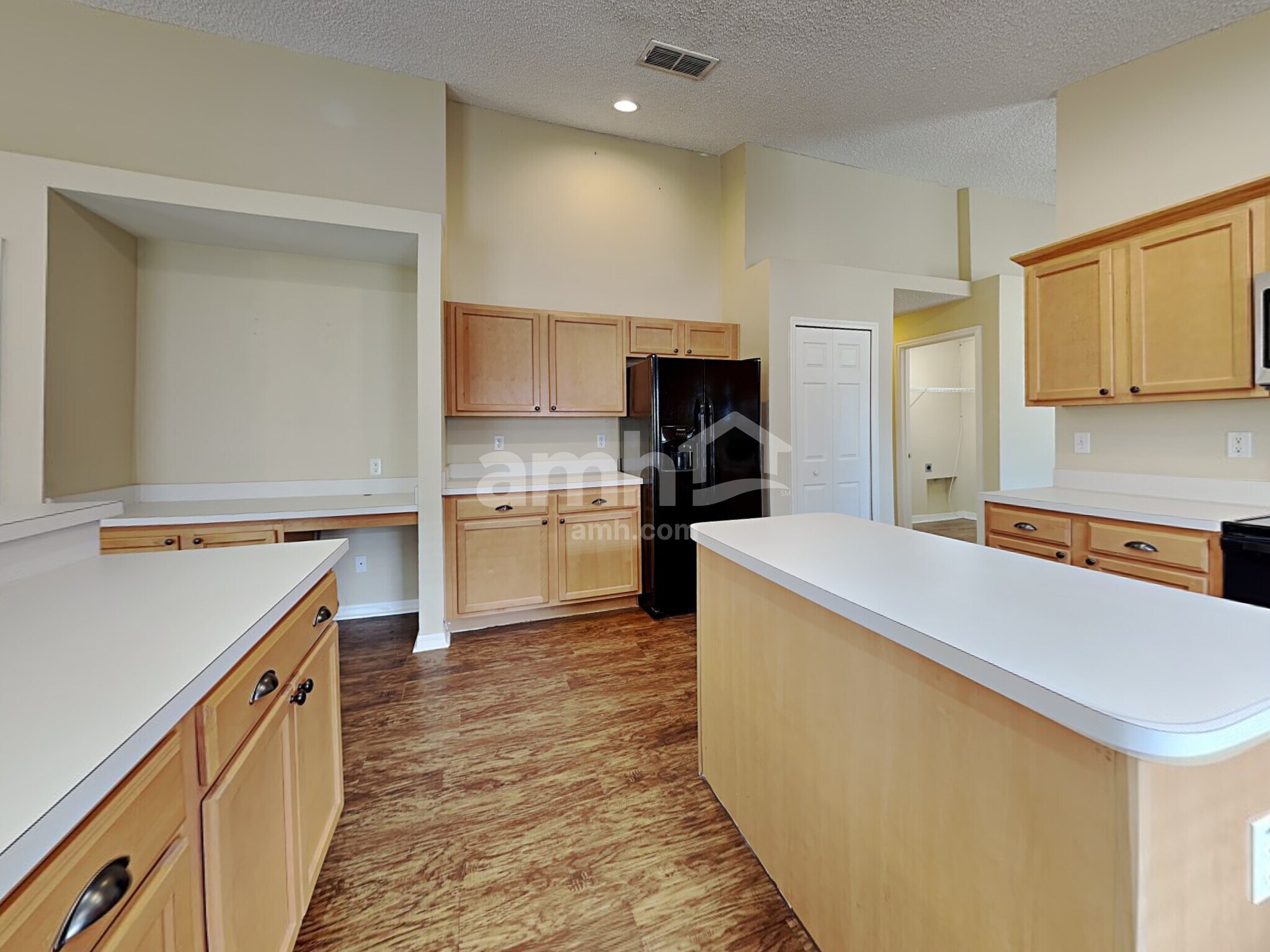 Building Photo - 4012 Waltham Forest Dr