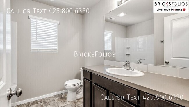 Building Photo - 18703 106th Ave Ct E