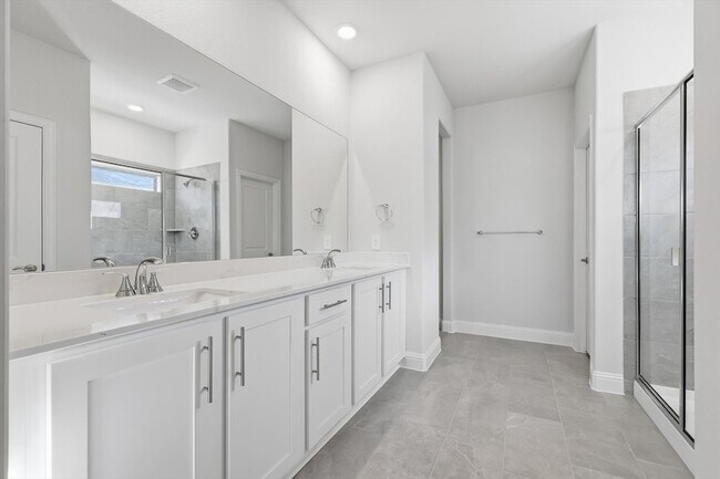 Building Photo - 2102 Windy Trl