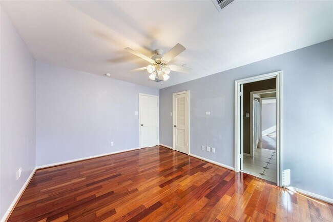 Building Photo - 11839 Stuckey Ln