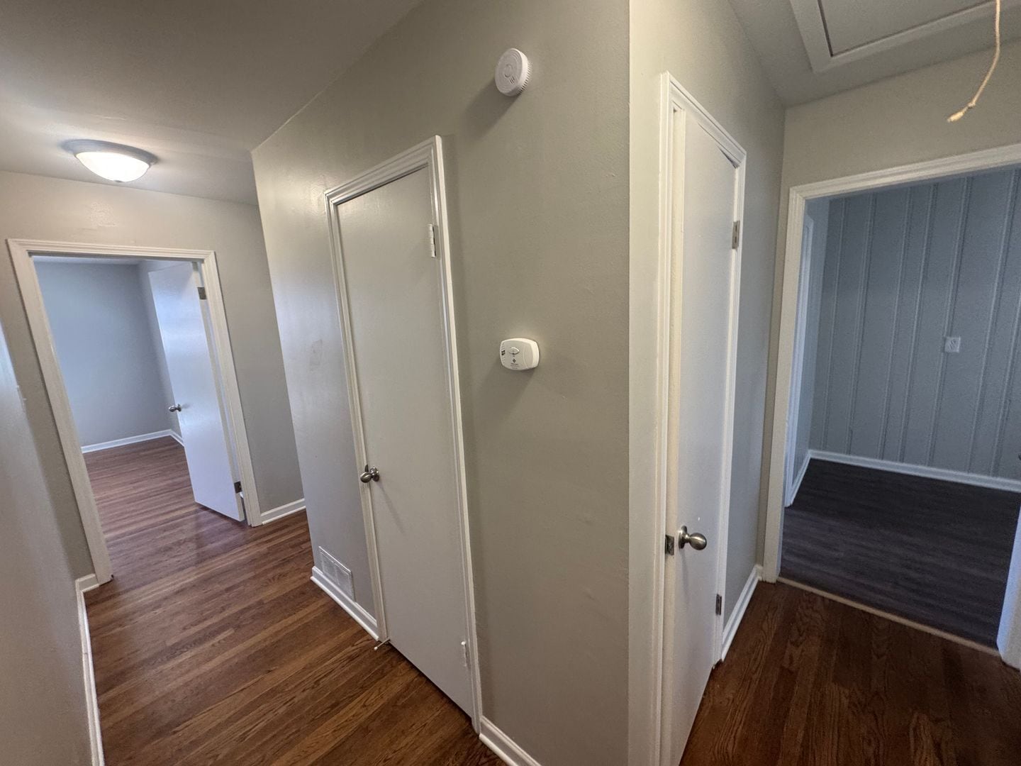 Building Photo - 2851 Redwing Rd