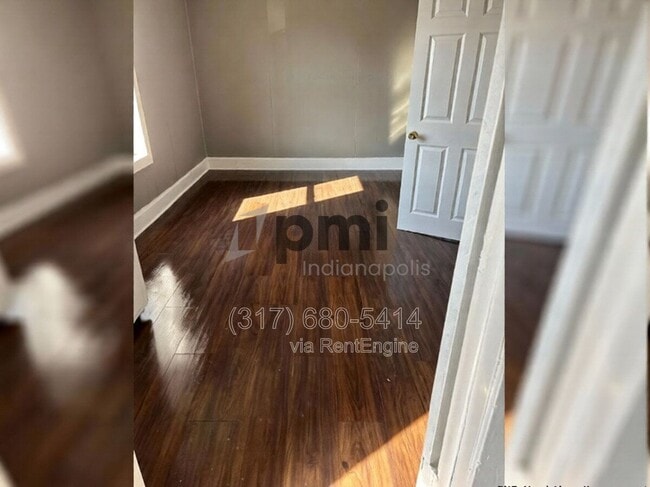 Building Photo - 215 Madison Ave