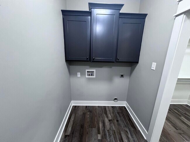 Building Photo - 206 Bridgewood Dr
