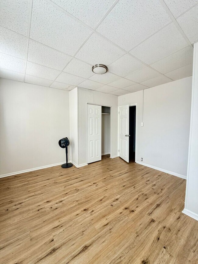 Building Photo - 3563 Emerald St