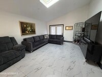 Building Photo - 191 Delaware Ave