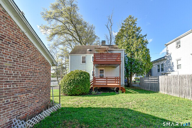 Building Photo - 146 Warsaw St