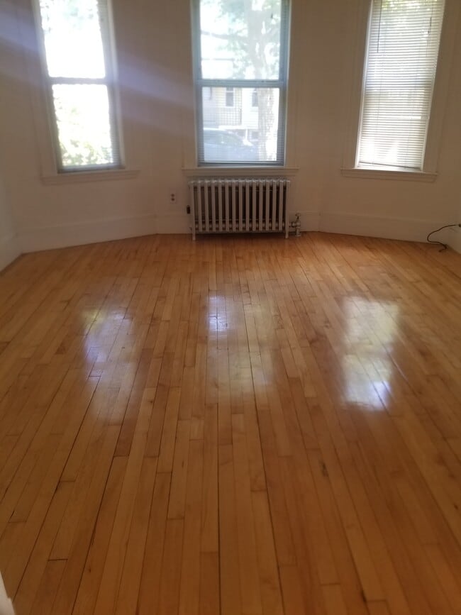 Building Photo - 53A Magnolia St