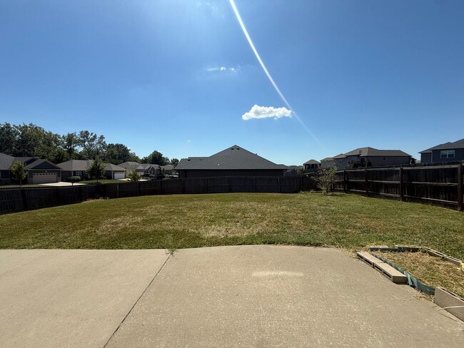 Building Photo - 3702 Delwood Dr