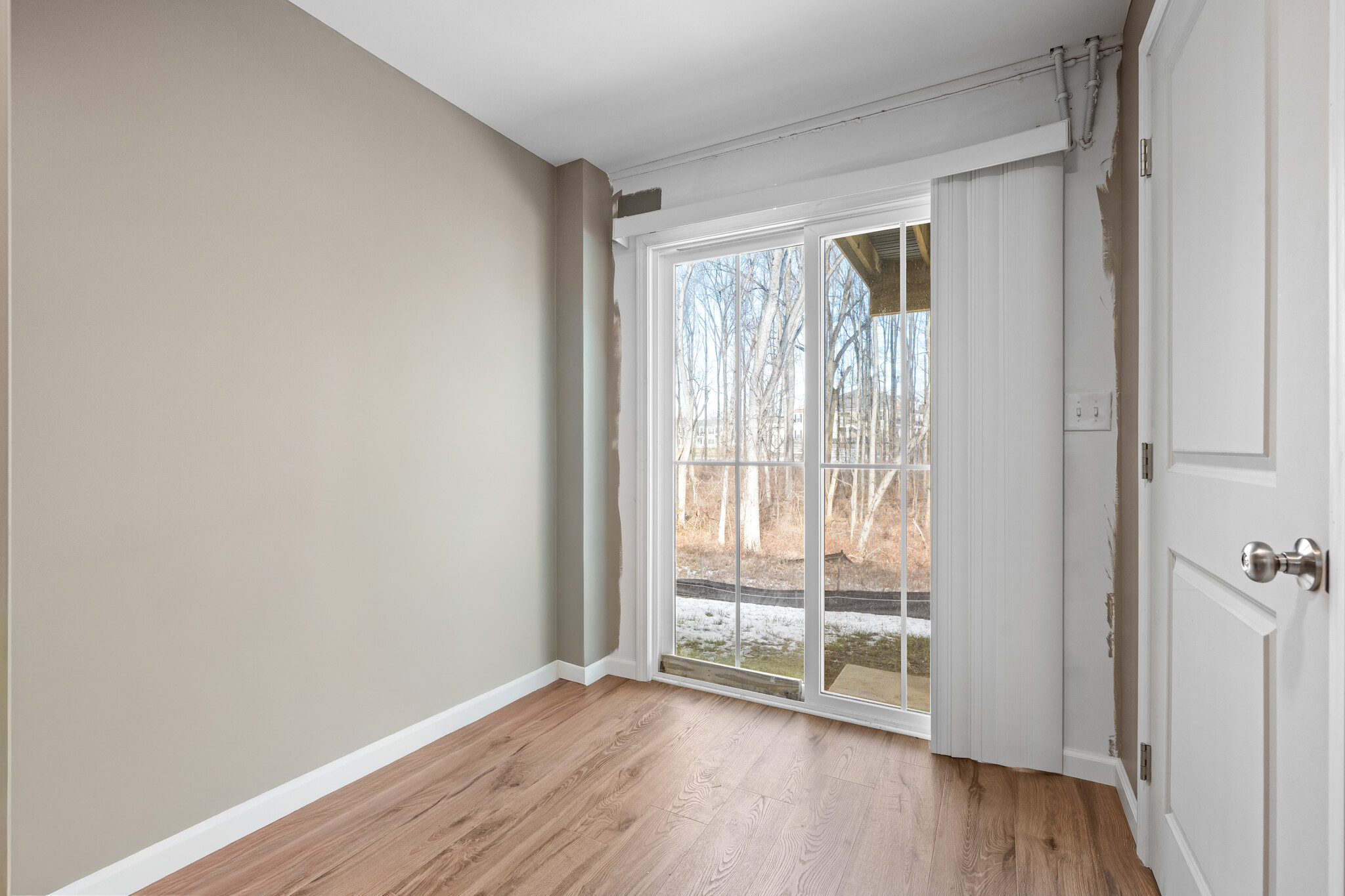 Building Photo - 71 Southwind Dr