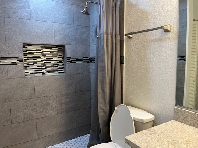 Building Photo - Fully Upgraded and Private 2 Bedroom / 2 Bath Condo