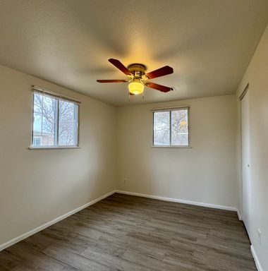 Building Photo - 2 bedroom 1 Bath In Longmont Available NOW!