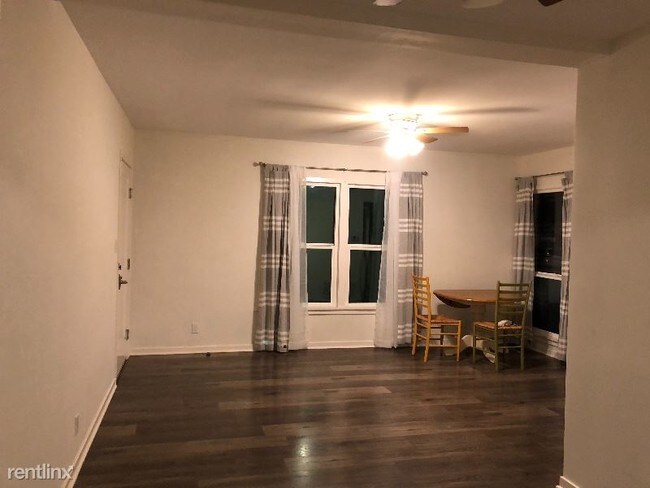 Building Photo - 1823 Michigan Ave