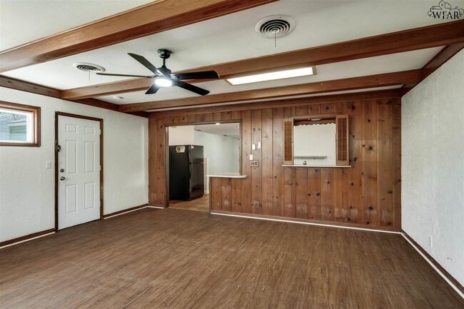 Building Photo - 2508 Fain St