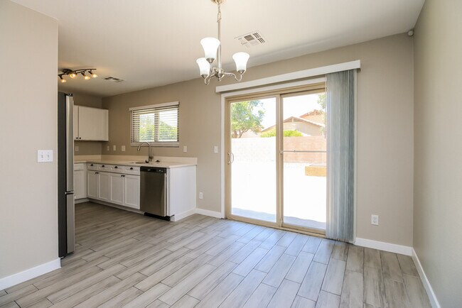 Building Photo - 11234 E Sunland Ave