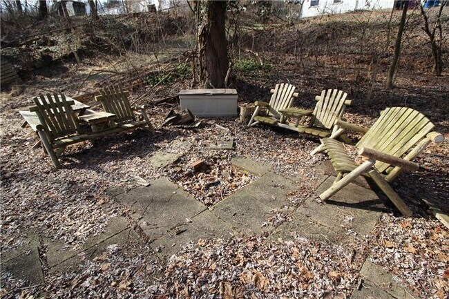 Building Photo - 517 Malabar Dr