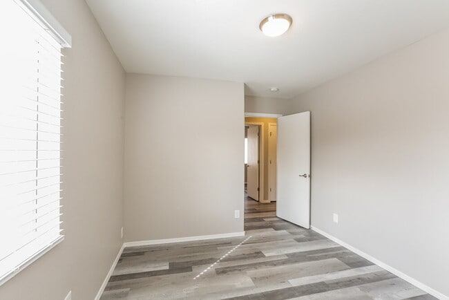 Building Photo - 22518 W Cocopah St
