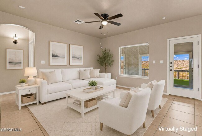 Building Photo - 641 Bariloche Dr