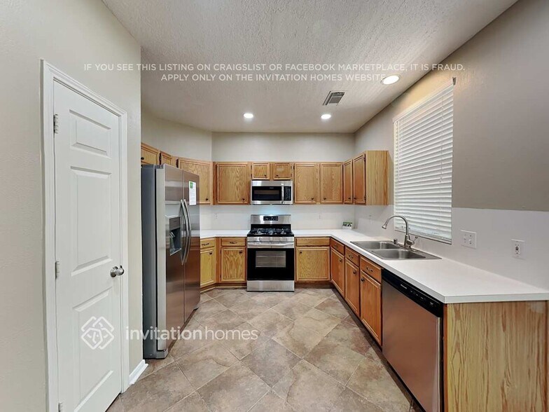 Building Photo - 20207 Twilight Canyon Rd