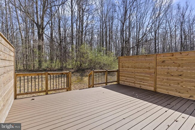 Building Photo - 6033 Grenfell Loop