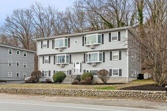 Building Photo - 121 Cambridge Rd