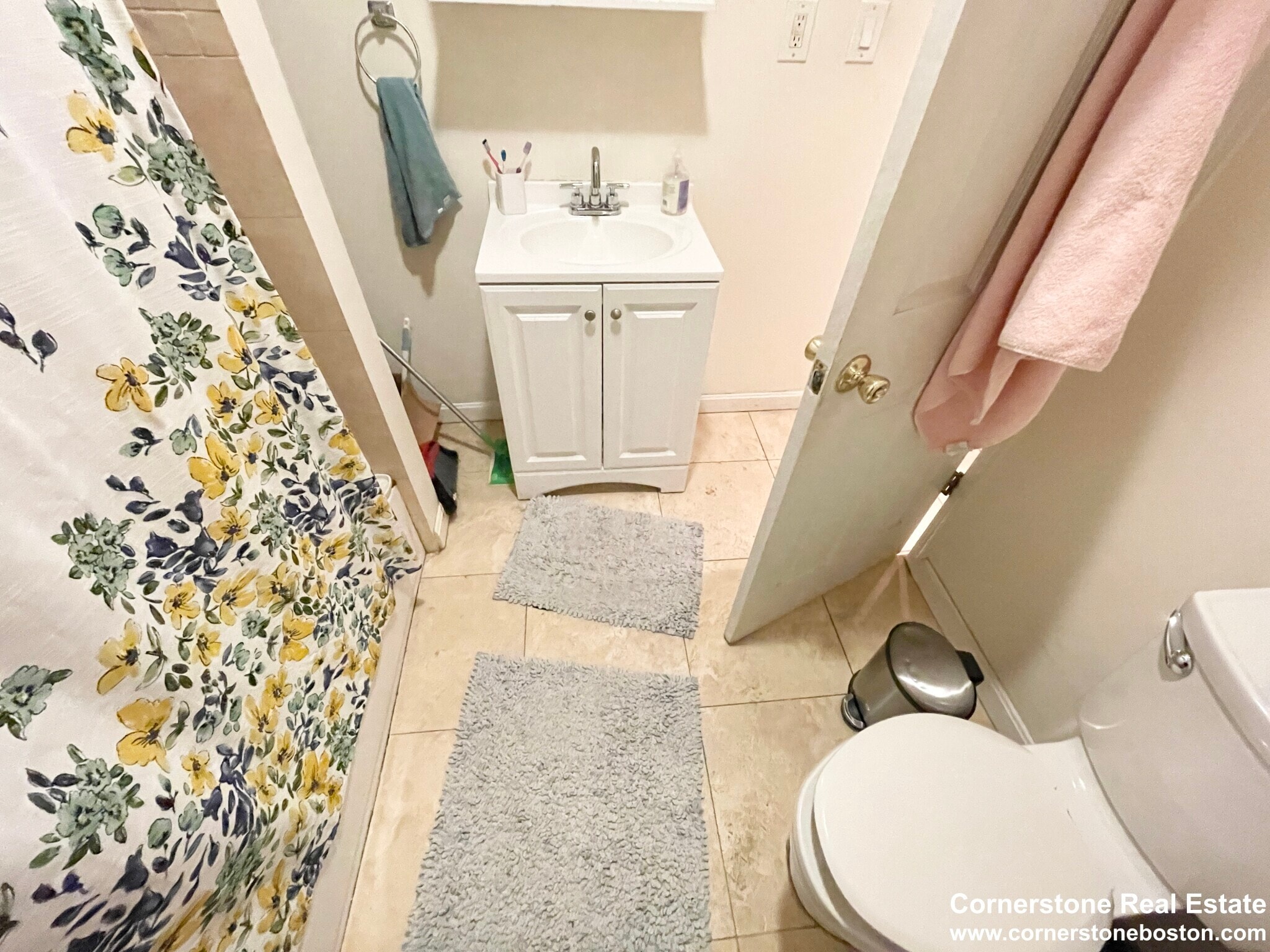 Unit 3 - 588 Columbus Ave